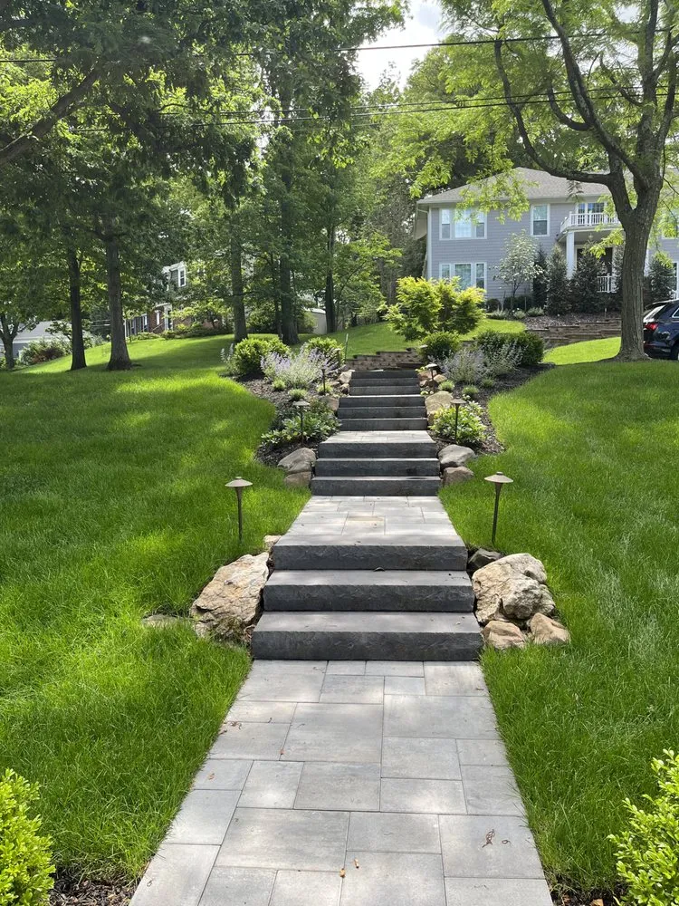 Local yard cleanup service in Morristown, NJ by Drd Contractors