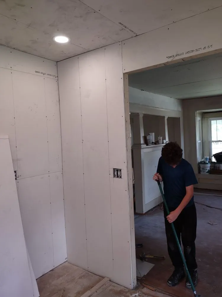 Affordable landscape design in Elwood, IN by Dream Built