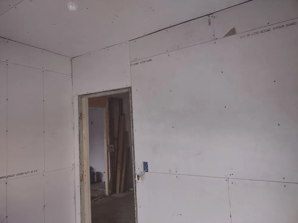 Reliable lawn care service in Elwood, IN - Dream Built