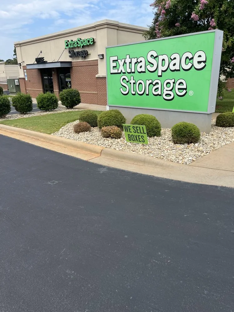 Local outdoor landscaping experts serving Gastonia, NC - Dream Cuts Landscaping & Lawn Care