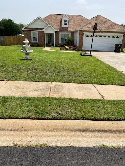 Affordable landscape design experts serving Warner Robins, GA - Dream Cutz On Demand