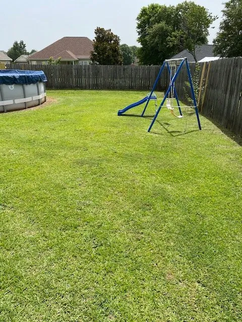 Trusted yard cleanup service experts serving Warner Robins, GA - Dream Cutz On Demand