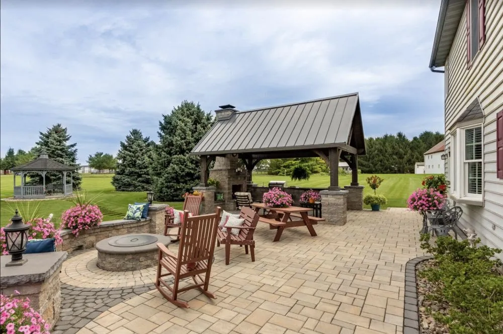 Top-rated lawn care service in Delair, NJ - Dream garden hardscaping and landscaping