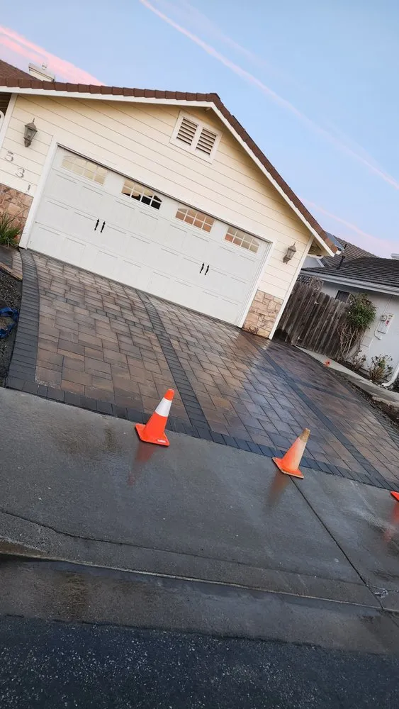 Trusted lawn care service experts serving Santa Maria, CA - Dream Garden Landscape