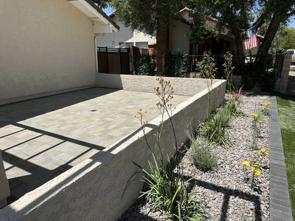 Professional yard cleanup service in Thousand Oaks, CA by Dream Green Landscape