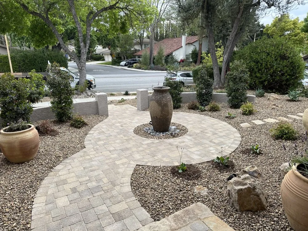 Trusted yard maintenance in Thousand Oaks, CA by Dream Green Landscape