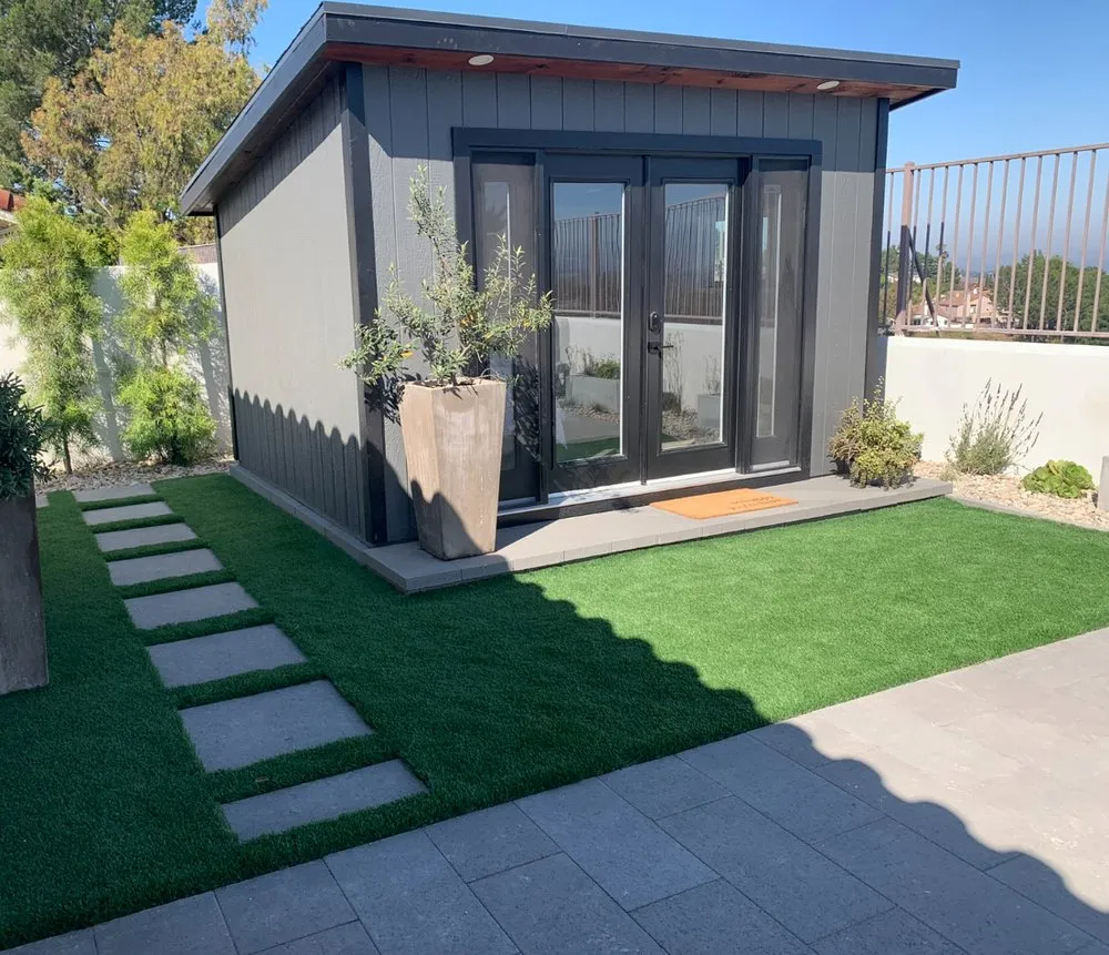 Reliable residential landscaping for year-round maintenance in Thousand Oaks, CA by Dream Green Landscape