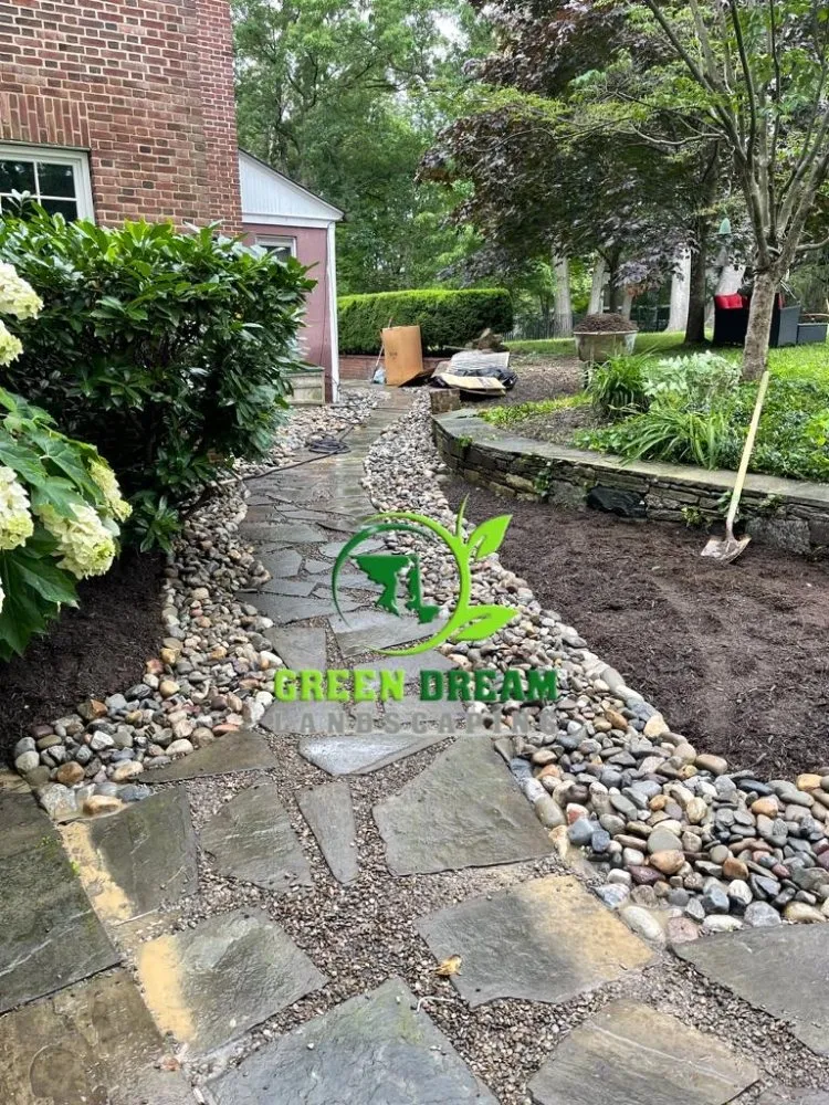 Trusted garden landscaping for beautiful yards in Rosedale, MD by Dream Green Lanscaping
