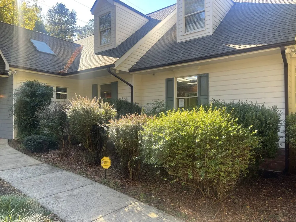 Affordable yard maintenance in The Woodlands, TX - Dream Green