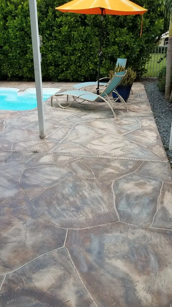 Professional residential landscaping experts serving Ormond Beach, FL - Dream Home Yardscaping