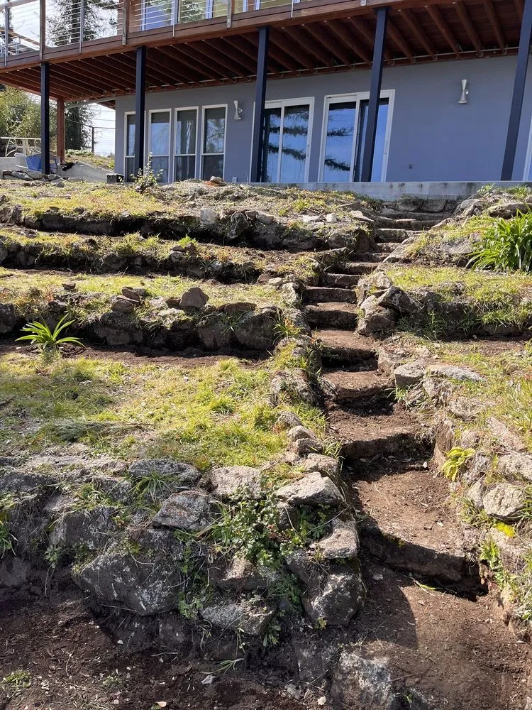 Top-rated lawn mowing service experts serving Santa Cruz, CA - Dream Hugo's Landscaping