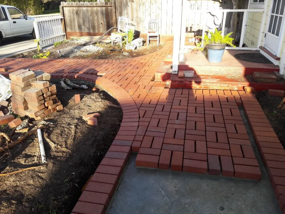 Reliable landscaping services in Santa Cruz, CA by Dream Hugo's Landscaping