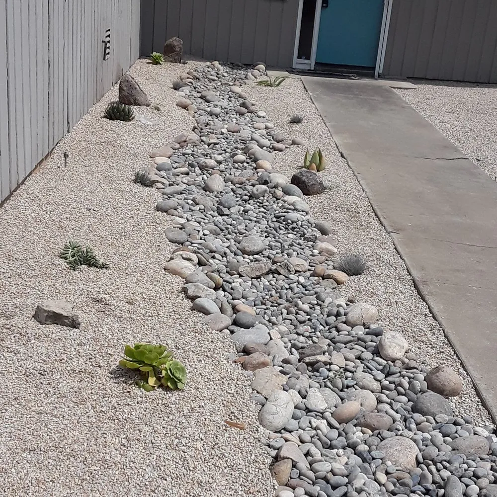 Professional yard maintenance experts serving Santa Cruz, CA - Dream Hugo's Landscaping