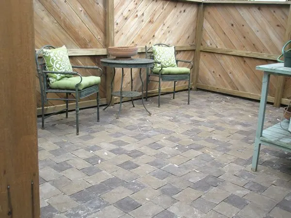 Professional lawn mowing service in Katy, TX by Dream Landscape Design, Inc