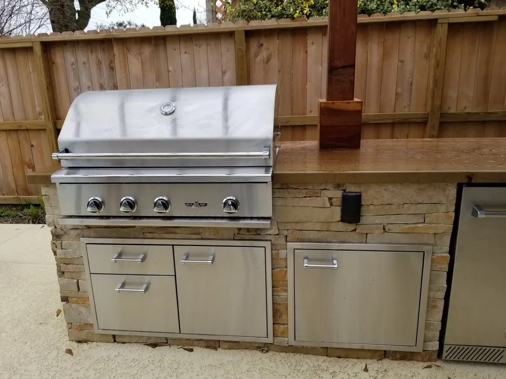 Custom lawn care service in Katy, TX by Dream Landscape Design, Inc