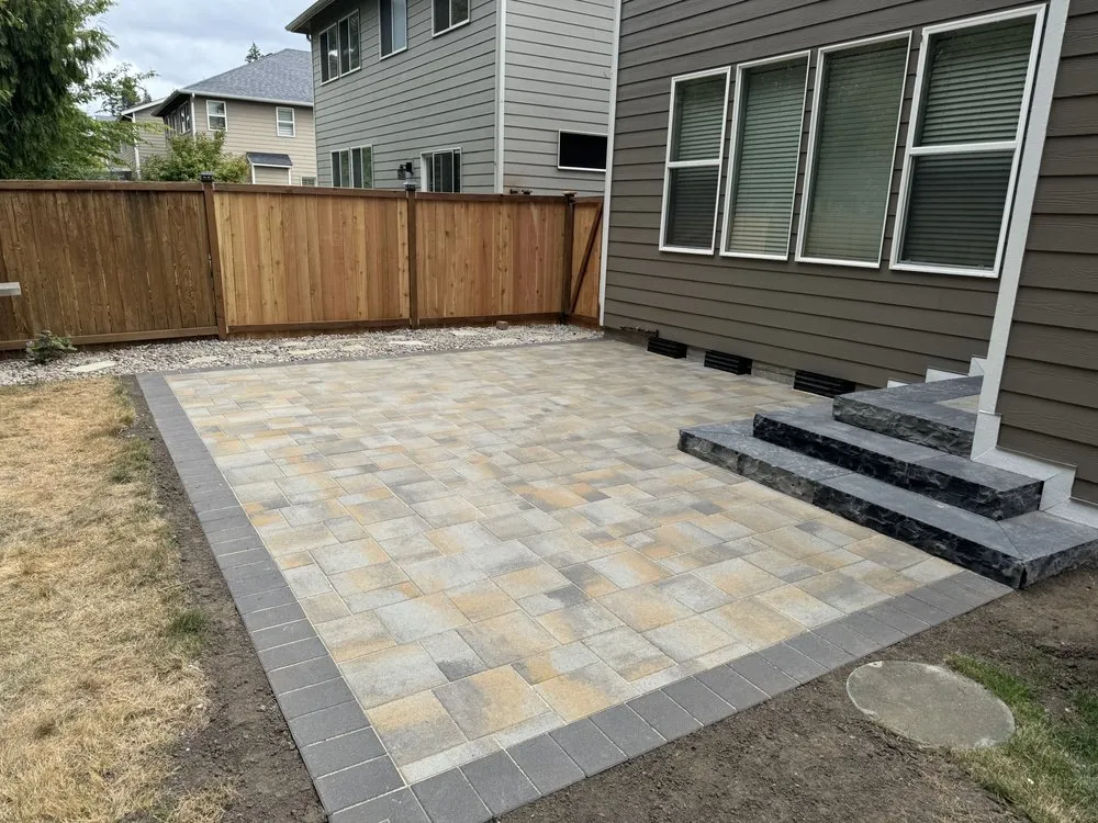 Custom garden landscaping in Olympia, WA by Dream Landscapes