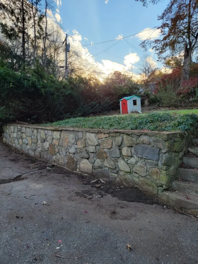 Local residential landscaping in Seymour, CT by Dream Lawns Landscape