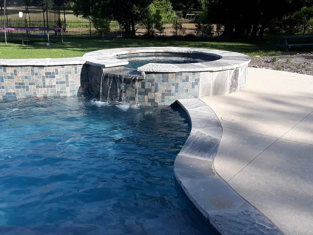 Reliable outdoor landscaping in Hutto, TX - Dream Pools and Spas