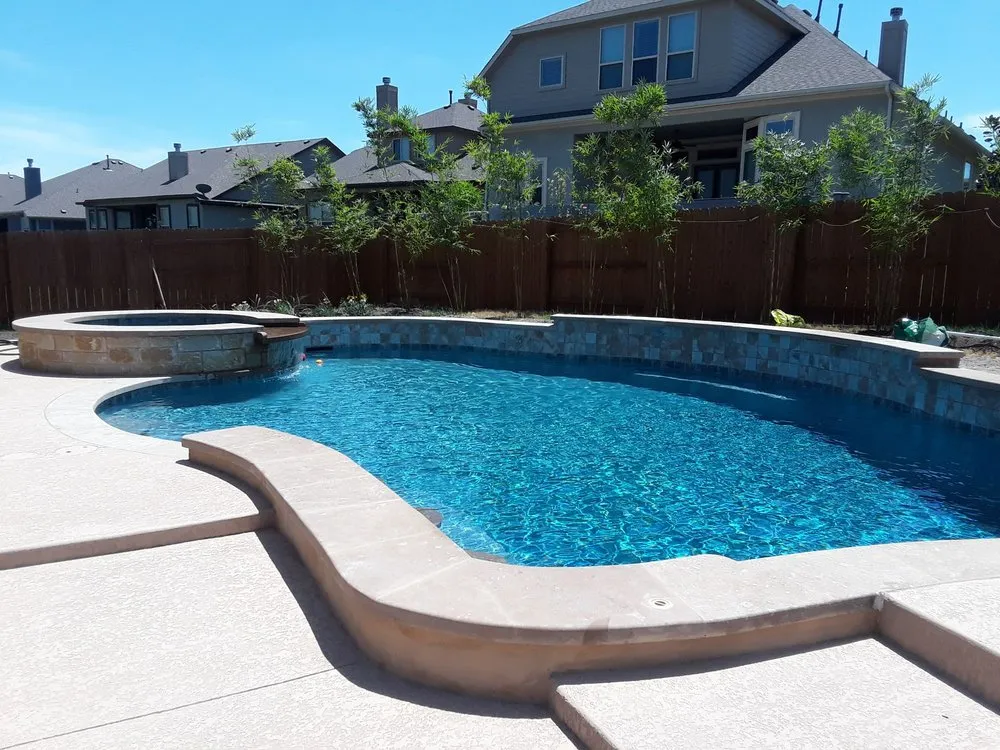 Trusted yard maintenance for year-round maintenance across Hutto, TX - Dream Pools and Spas