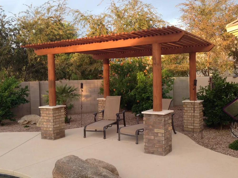 Professional yard maintenance for beautiful yards in Gilbert, AZ by Dream Retreats Landscape Design & Construction