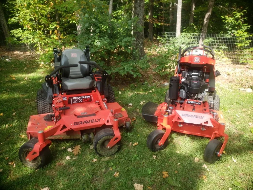 Trusted lawn mowing service experts serving Raymond, NH - Dream Yards