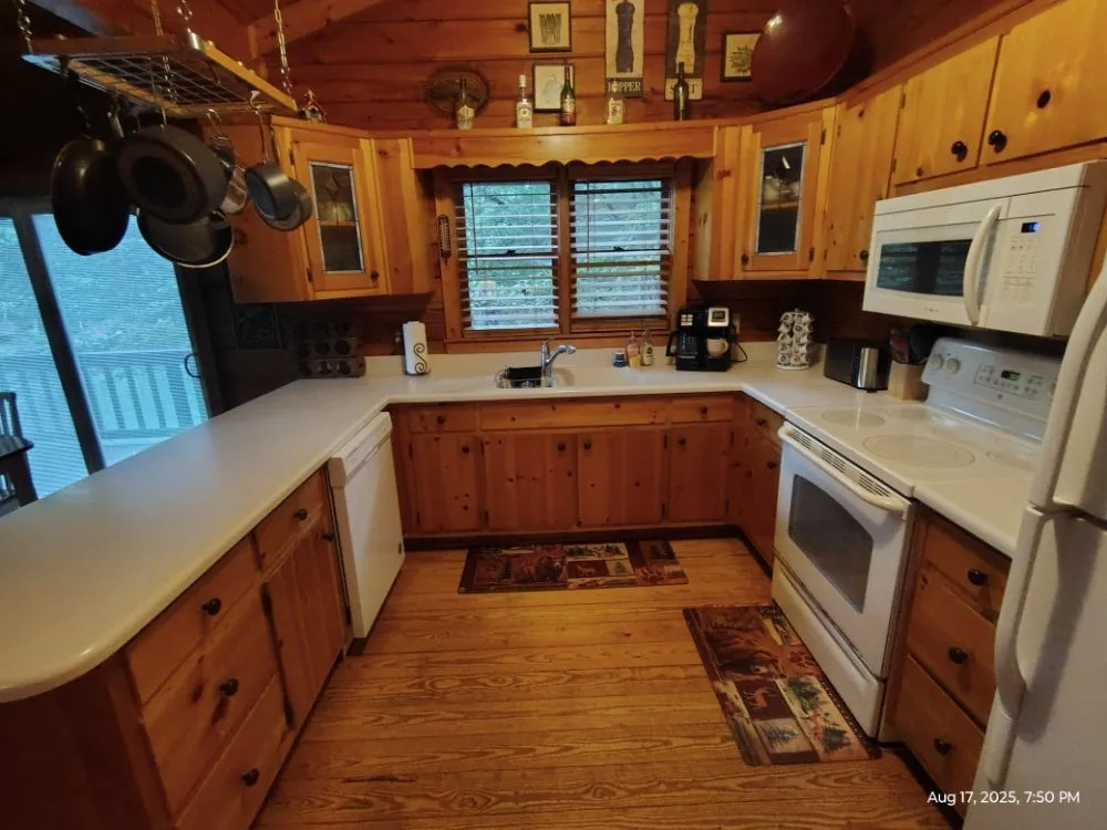 Local landscape design in Blairsville, GA by Dreamcatcher Cabin Cleaning & Lawn Care