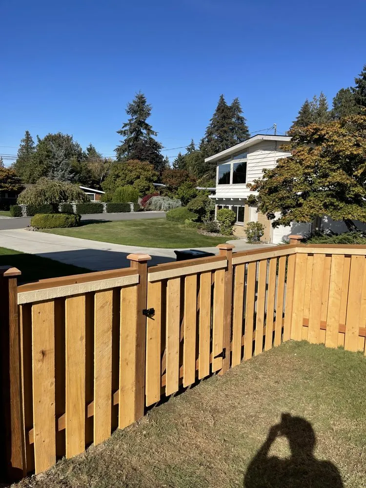 Custom lawn mowing service in Seattle, WA by Dreamer’s Landscaping