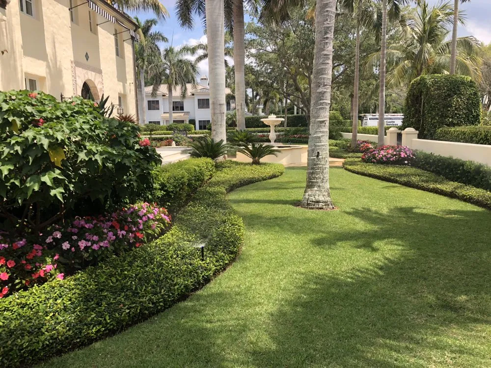 Reliable lawn care service experts serving Naples, FL - Dreams Landscapes of Southwest Florida