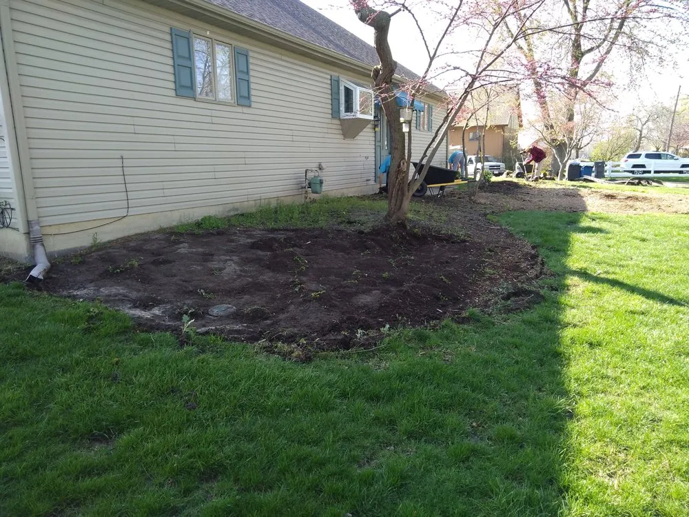 Affordable yard maintenance experts serving Oregon, OH - Dreams Of Fields Landscaping