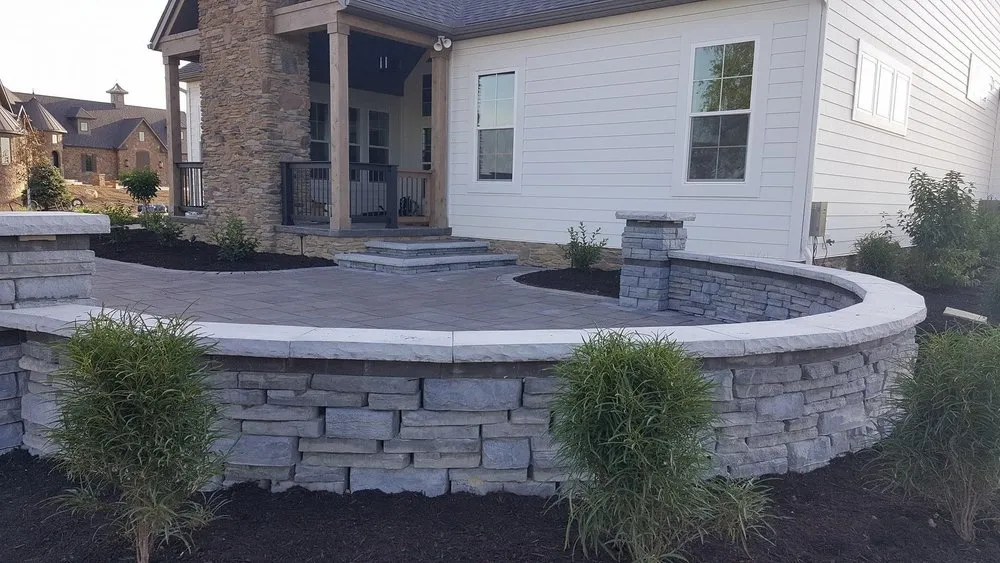 Affordable garden landscaping experts serving Canton, OH - Dreamscape Contracting