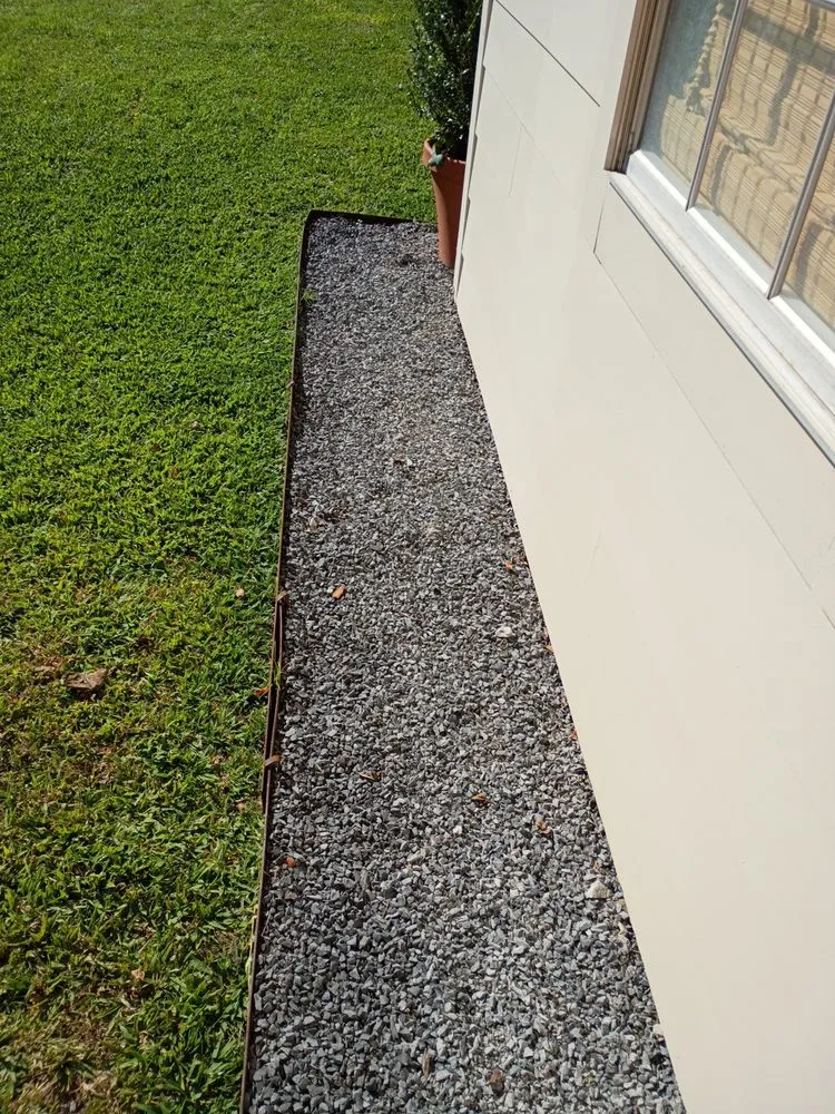 Reliable lawn care service near you in Lafayette, LA by Dreamscape Lawn Care and More