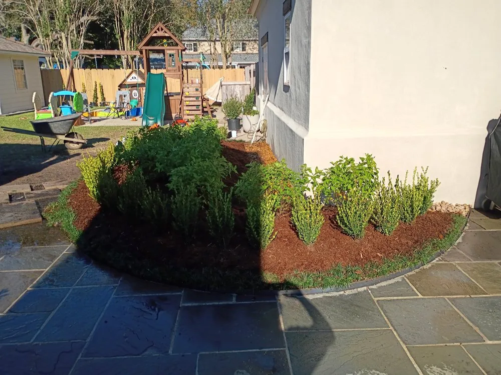 Affordable garden landscaping for outdoor upgrades across Lafayette, LA - Dreamscape Lawn Care and More
