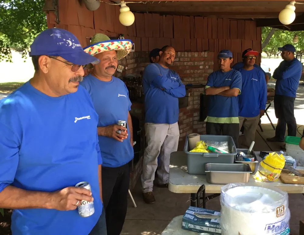 Professional garden landscaping experts serving Manteca, CA - Dreamscape