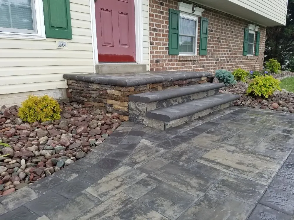 Custom residential landscaping in Gettysburg, PA by Dreamscape Outdoors
