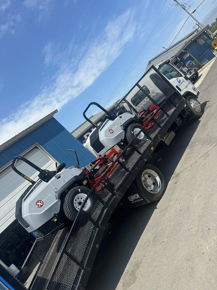 Custom residential landscaping in Sturtevant, WI by Dreamscape Outdoors