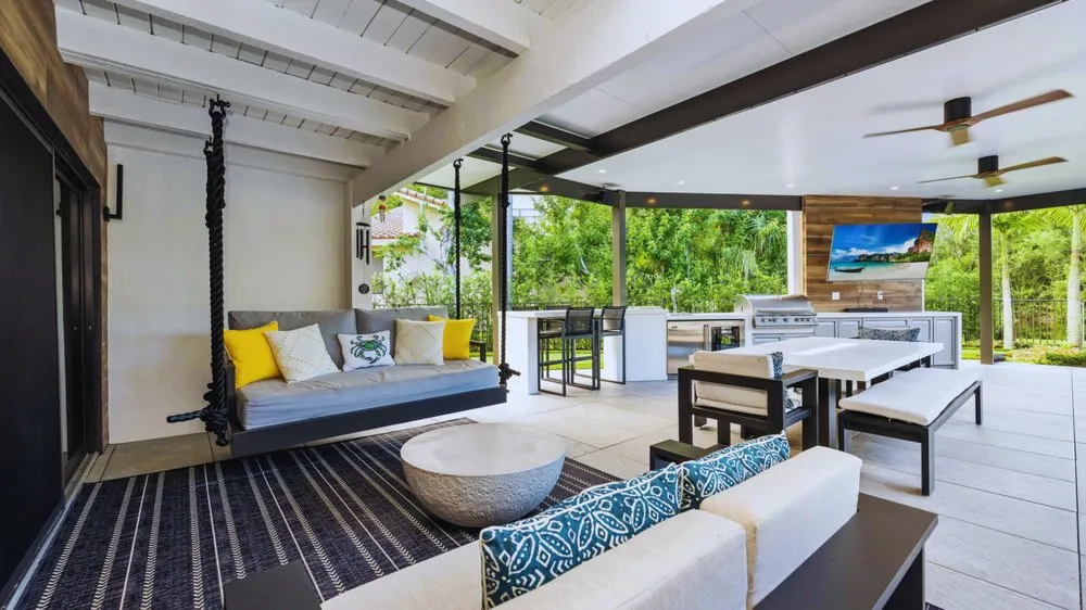 Professional residential landscaping experts serving Parkland, FL - Dreamscapes By Zury