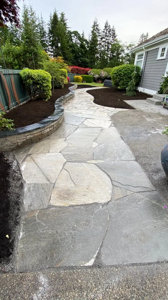 Professional lawn mowing service in Bothell, WA by Dreamscapes Landscape & Design