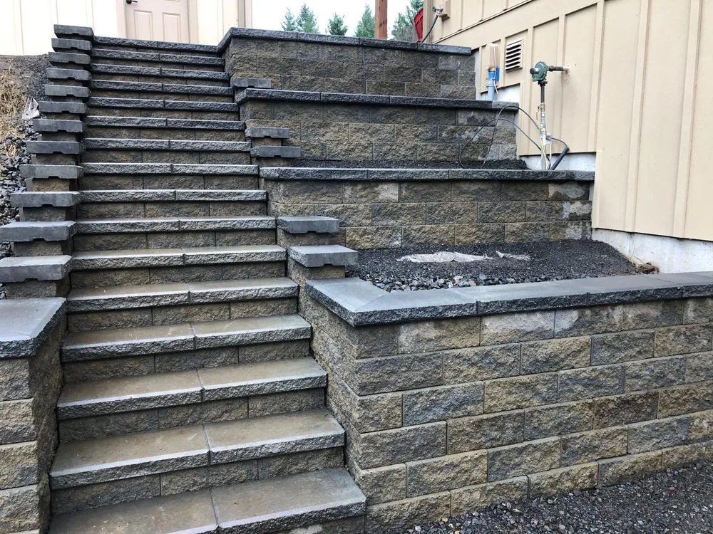 Professional yard cleanup service for year-round maintenance in Bothell, WA by Dreamscapes Landscape & Design