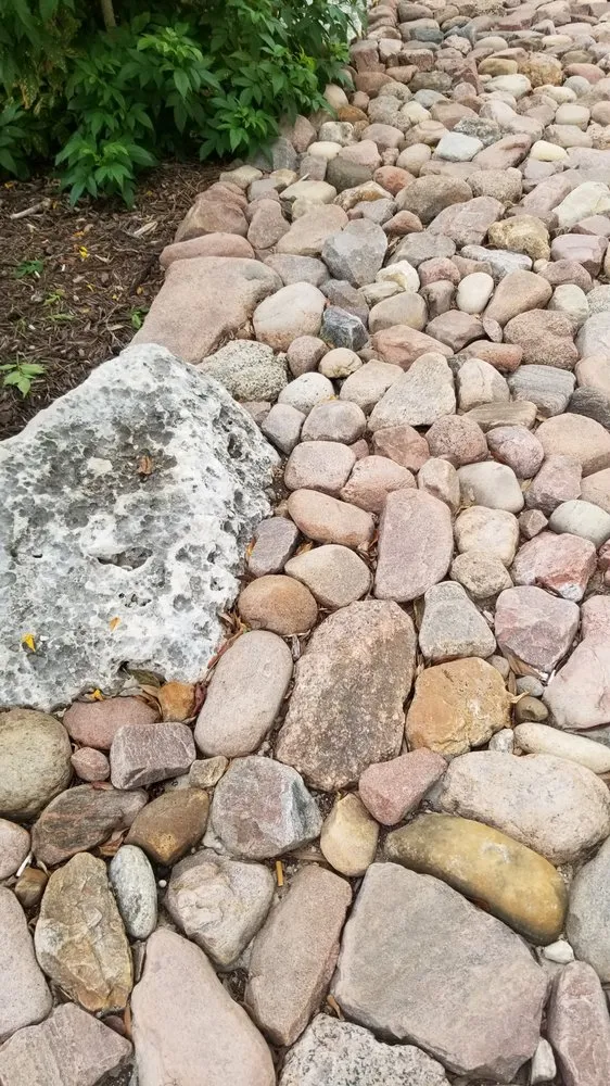 Custom landscaping services in San Antonio, TX by Dreamscapes landscaping and irrigation