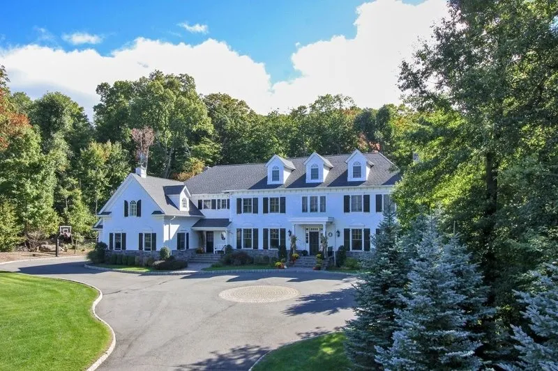 Reliable residential landscaping for outdoor upgrades in Hazlet, NJ by DreamScapes Landscaping