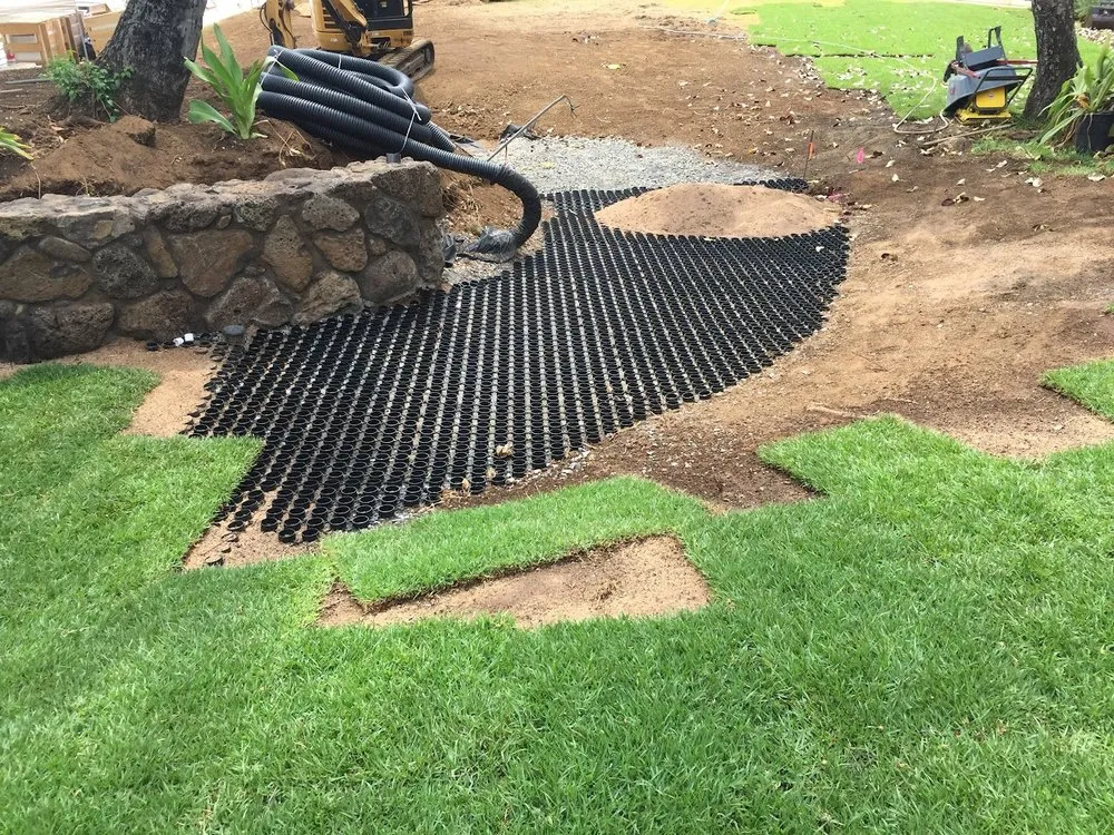 Custom lawn mowing service for beautiful yards across Honolulu, HI - Dreamscapes Landscaping