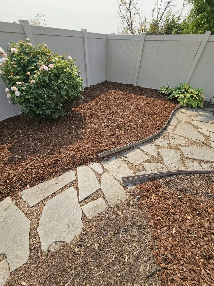 Custom outdoor landscaping in Nampa, ID - Dreamscapes Landscaping