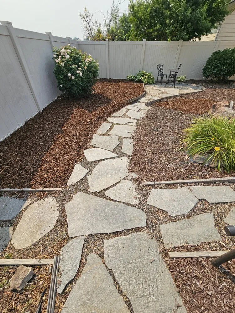 Custom landscape installation experts serving Nampa, ID - Dreamscapes Landscaping