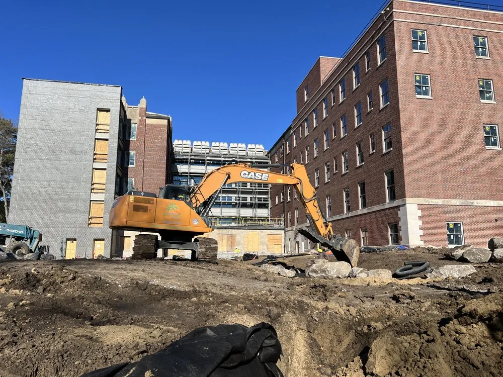 Custom landscape design for residential properties in Lincoln, NE by Dreamscapes