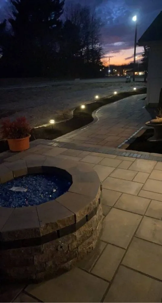 Expert lawn care service in Cobden, IL - Dreamscapes Patios