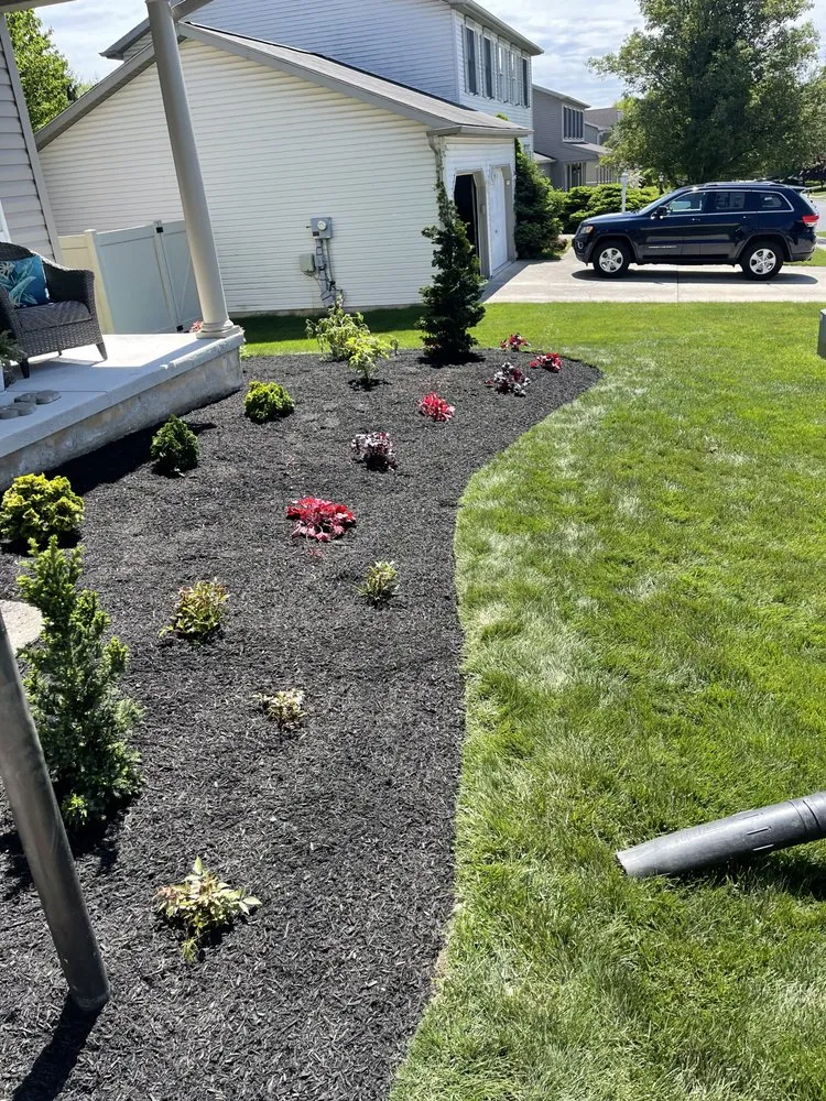 Reliable yard maintenance in Carlisle, PA - DreamScapes property management