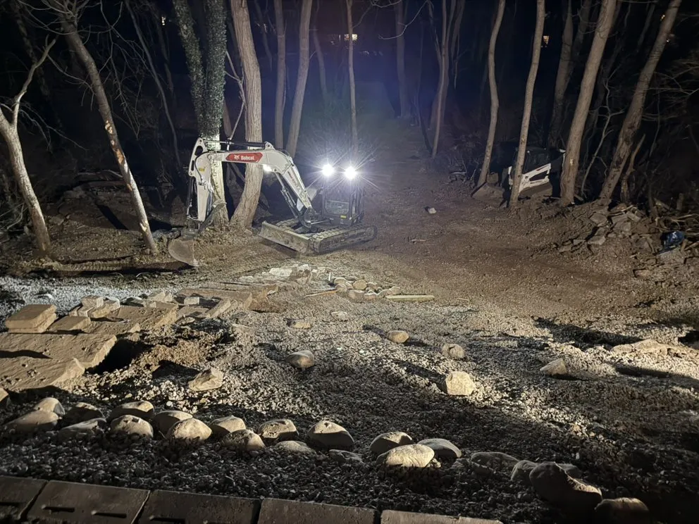 Local lawn mowing service in Carlisle, PA by DreamScapes property management