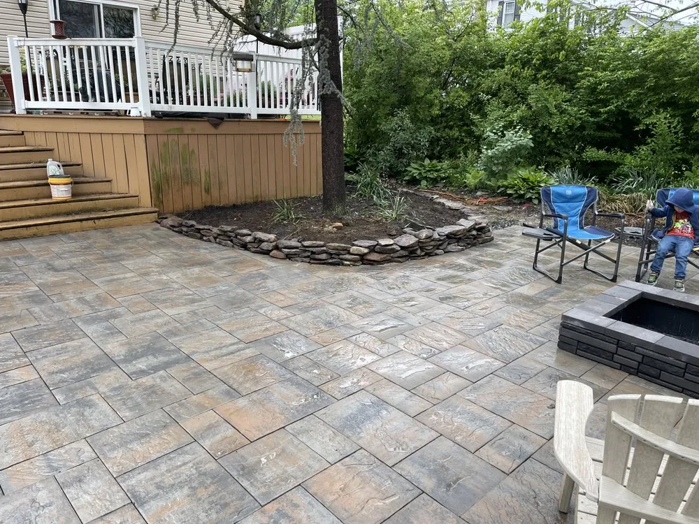 Affordable outdoor landscaping in Carlisle, PA by DreamScapes property management