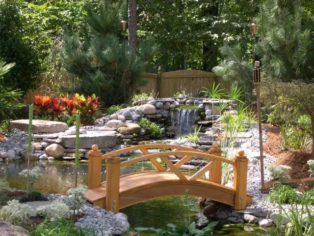 Expert lawn mowing service in Raleigh, NC - Dreamscapes