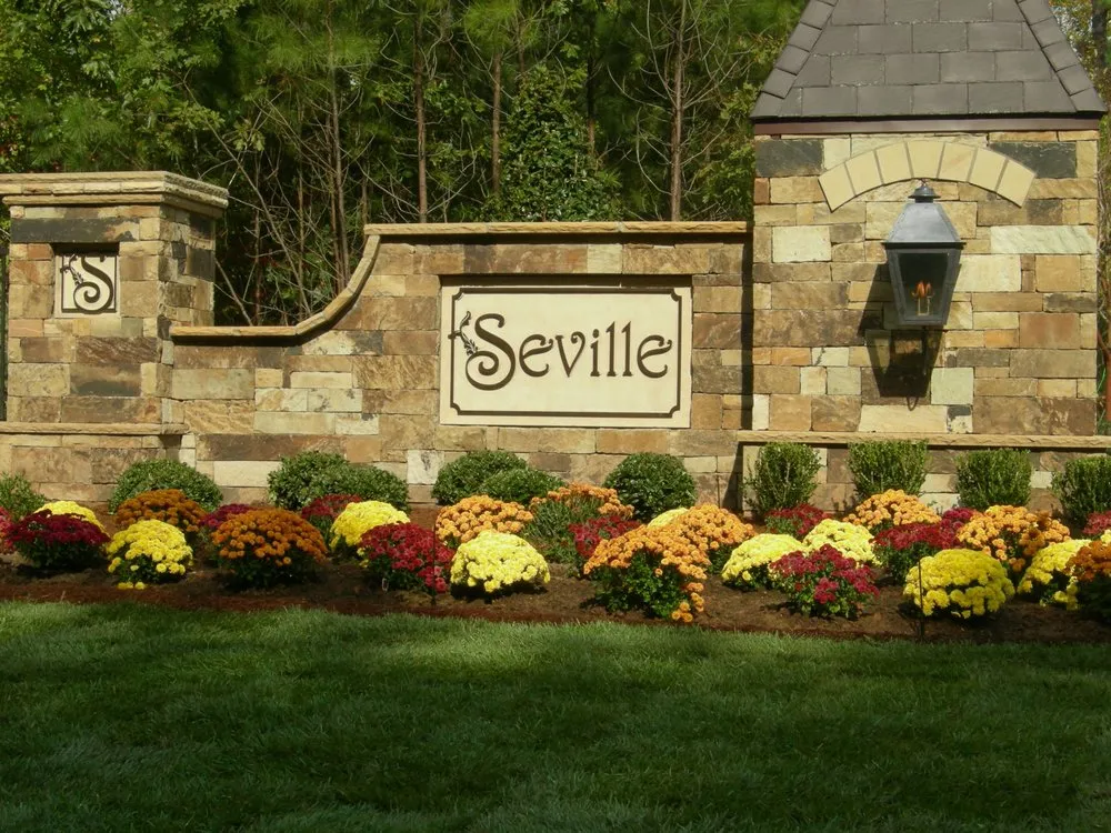 Expert outdoor landscaping experts serving Raleigh, NC - Dreamscapes